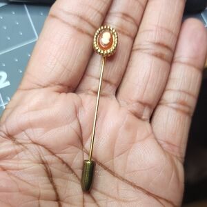 Vintage Mini Little Lady Portrait Cameo Gold Tone Stick Pin, 2 Inches.